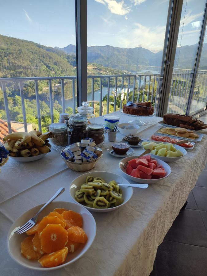 Farm stay Quinta De Calvelos *